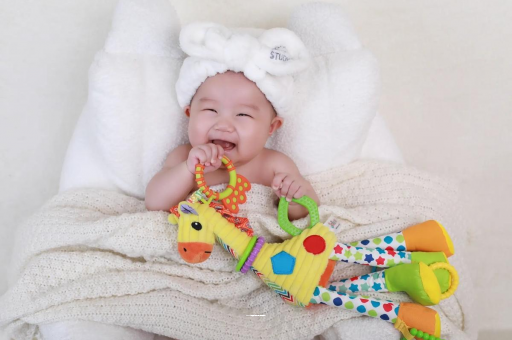 巴彦淖尔市宝宝的口欲期